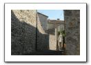 10- Maisons anciennes à galeries et arcades, ruelles voûtées 