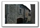 08- Labeaume  avec  de vieilles rues à explorer et des maisons anciennes   