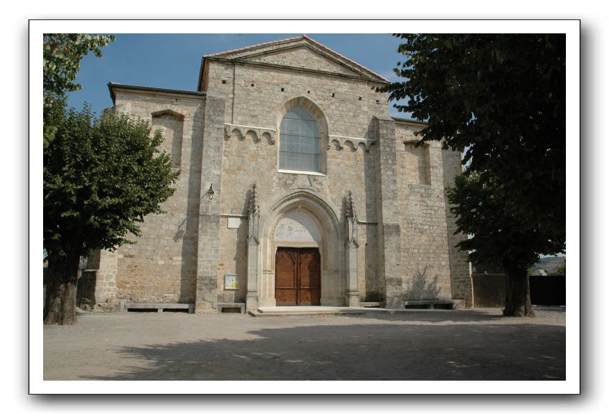 04- Eglise - parties romanes, portail gothique  